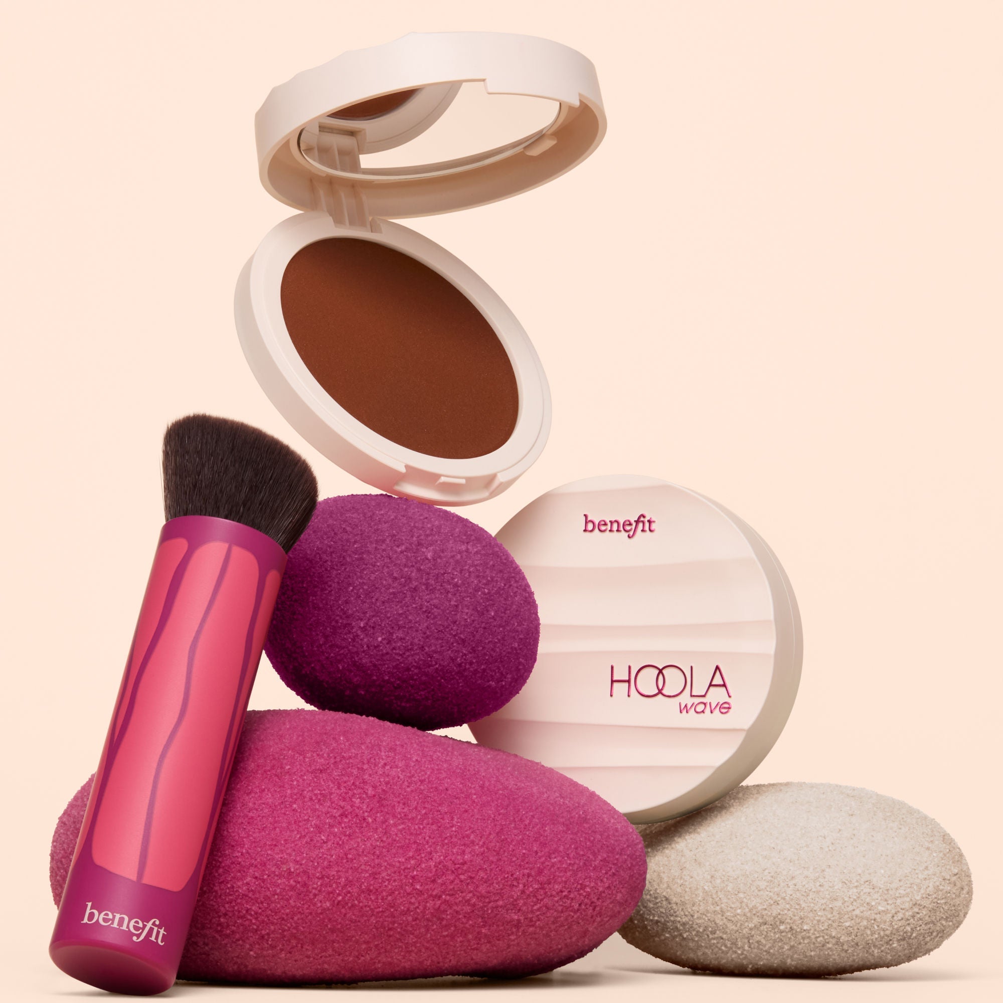 Benefit Cosmetics Hoola Wave Cream Bronzer Balm Creamy Bronzing Balm - Medium