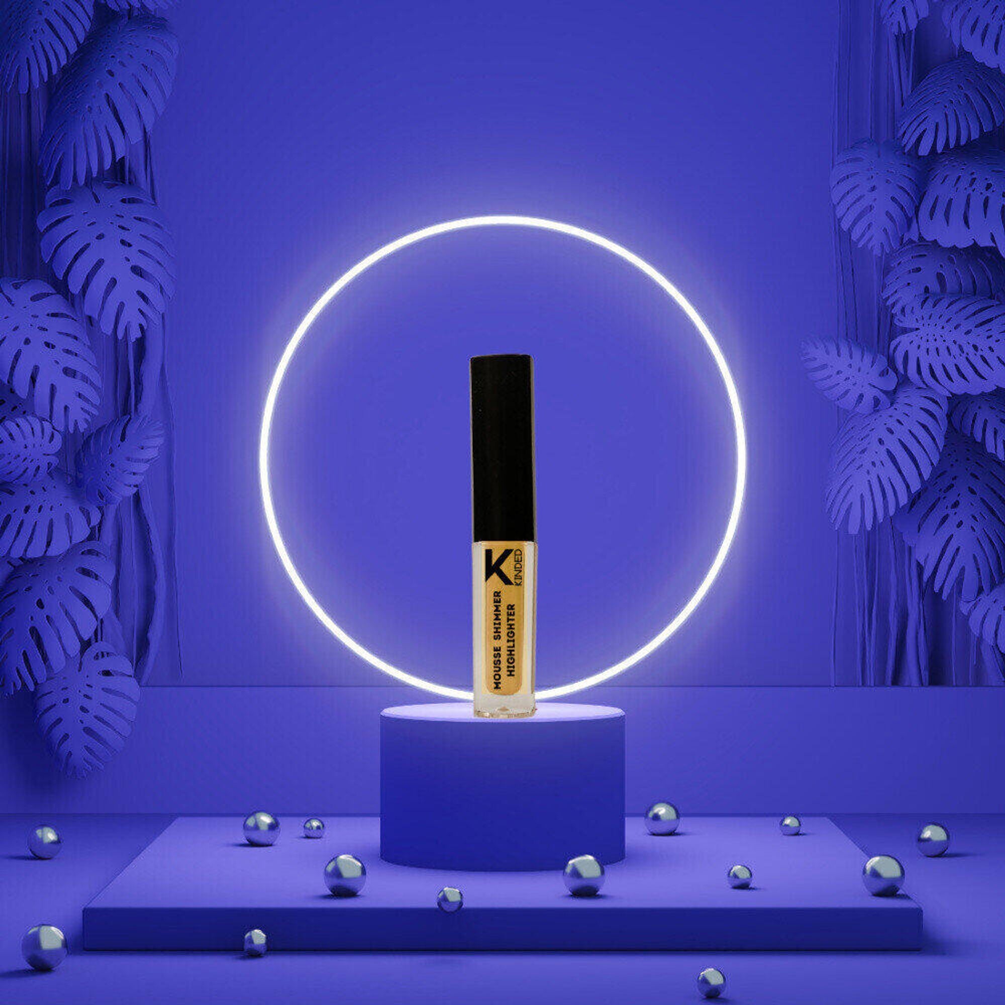 KINDED Mousse Shimmer Highlighter - Golden Glaze
