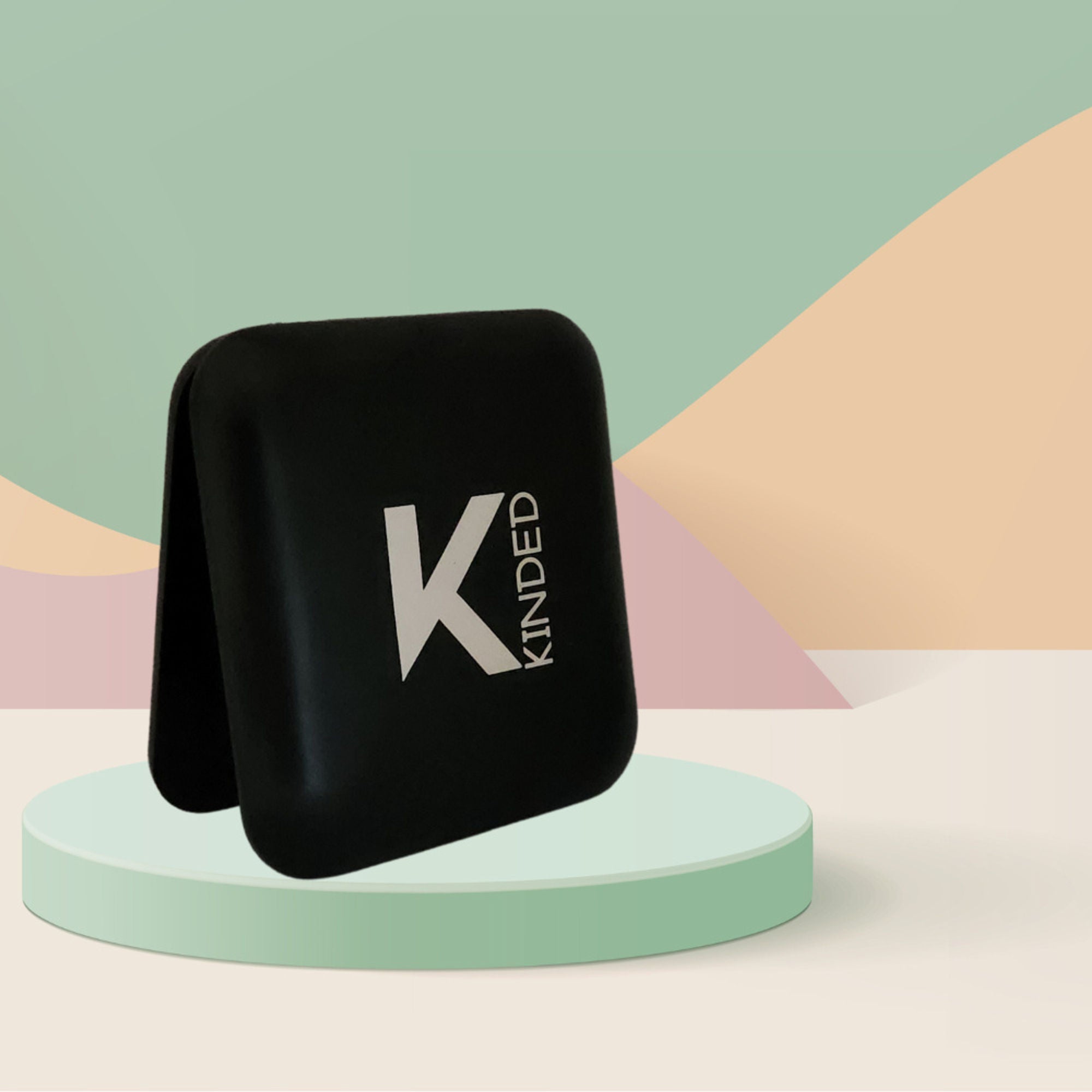 KINDED Sun Protection Compact Powder with Vitamin E - 03 Warm Beige