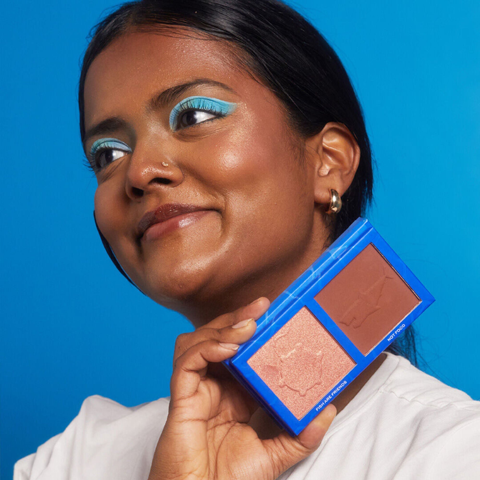 Makeup Revolution Disney Pixar's Finding Nemo X Revolution Bronzer & Highlighter Palette - Fish Are Friends