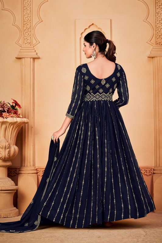 Aastha Blue Green Dupatta with Net top fabric Crepe Bottom fabric