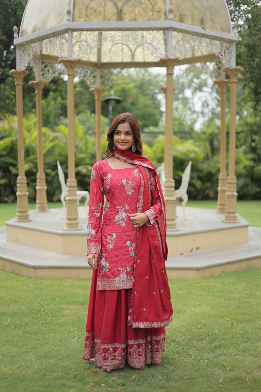 Aastha fashion Maroon Dupatta with Chinon kurti fabric