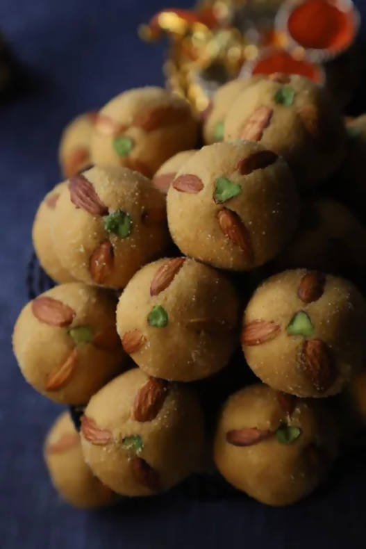 Shree Mahalakshmi Sweets Besan Laddu