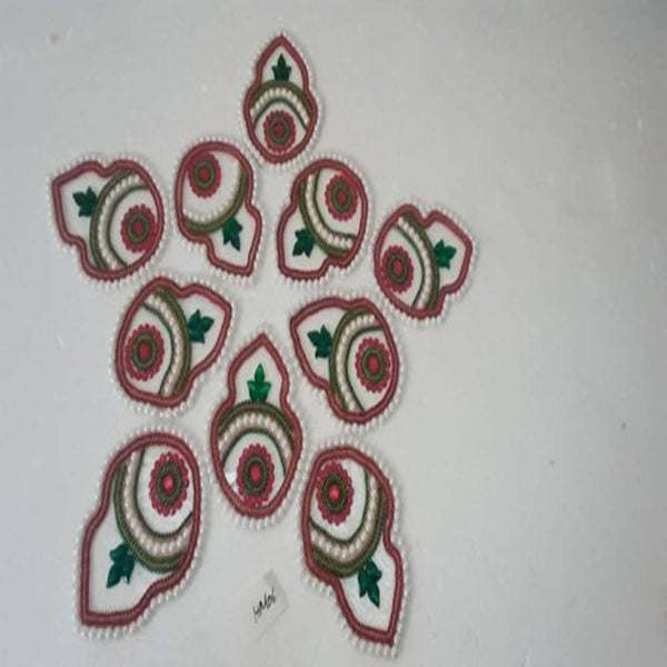 Kundan HandiKrafts Acrylic Red & White Colour Jumbo Rangoli